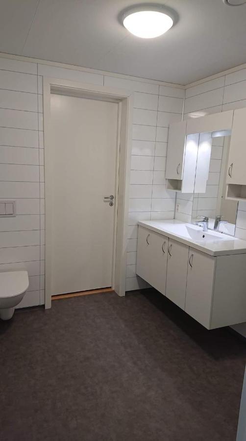 Appartamento Hillegard Lærdalsøyri Esterno foto